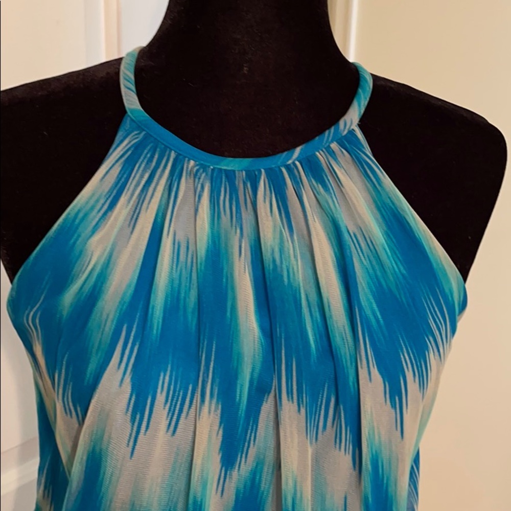 Dress - Picture 2 of 5